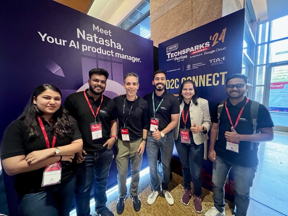 Jordensky colleagues collaborating at a professional event